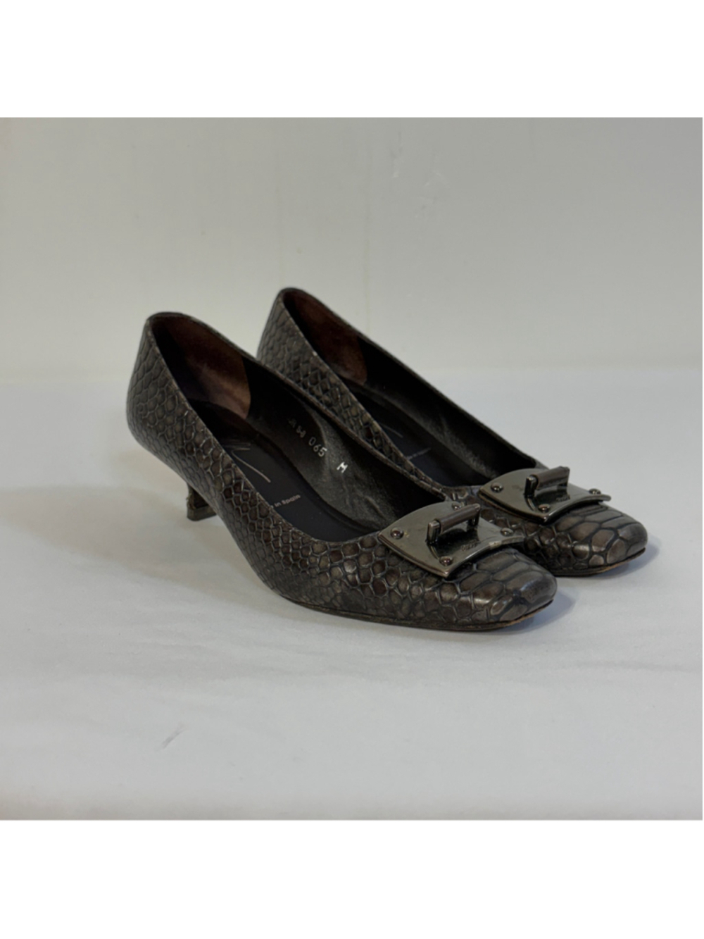 Vintage Donald J. Pliner Python Embossed Leather Kitten Heel Pumps Women’s 6.5
